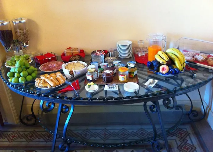 Bed & Breakfast Conte Ruggero 4*