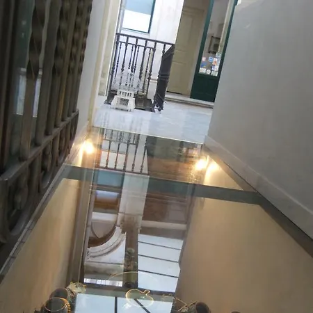 康特鲁杰罗住宿加早餐旅馆 希克利